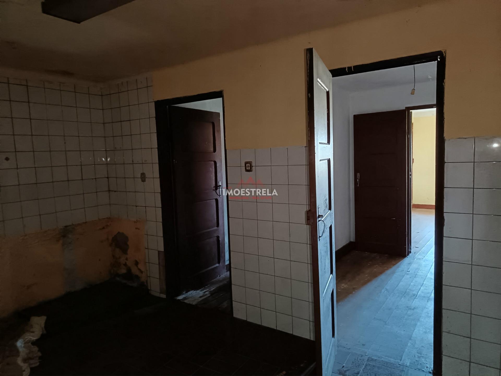 Moradia Rústica T3 Venda em Santa Marinha e São Martinho,Seia