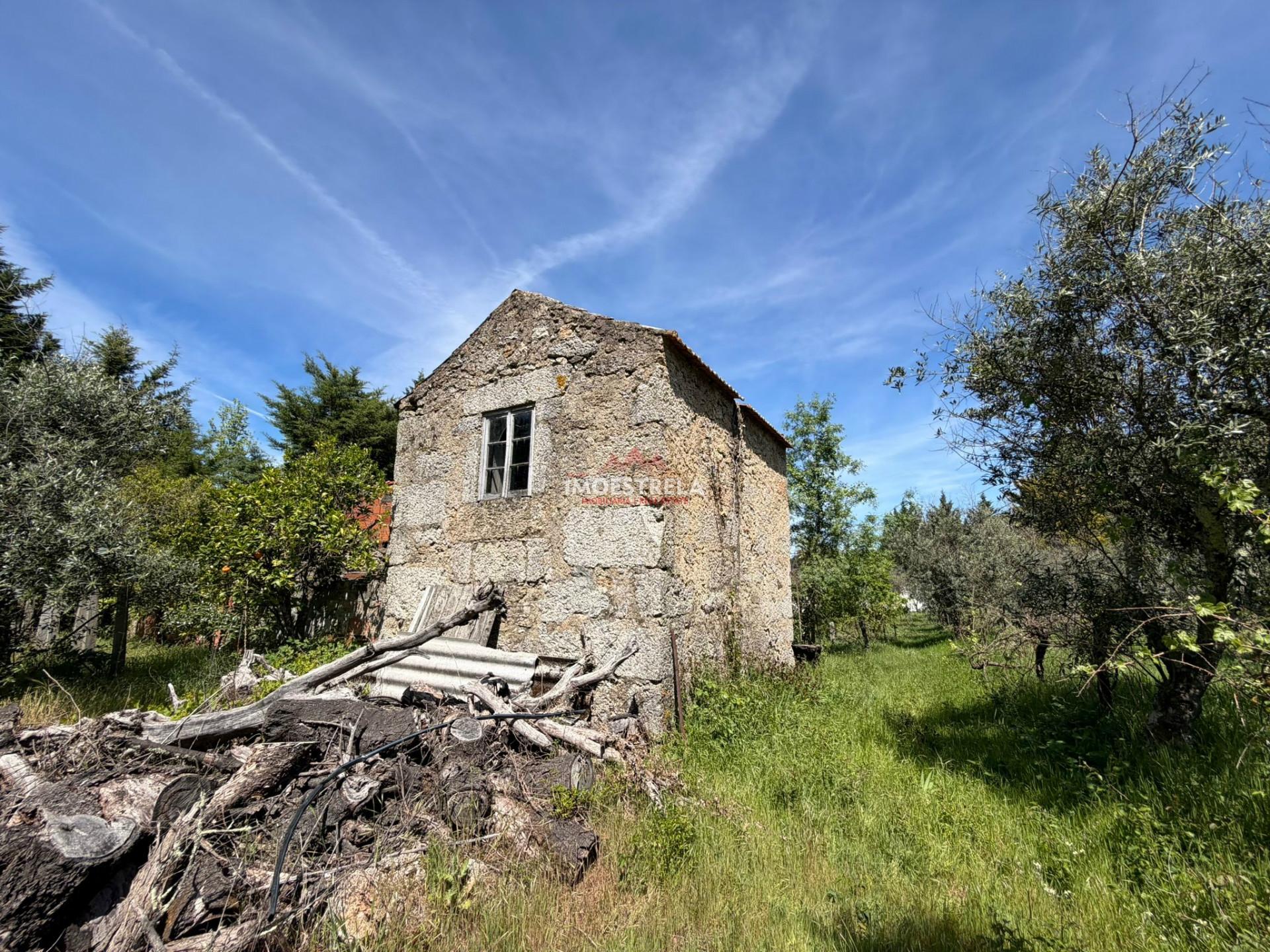 Quintinha  Venda em Paços da Serra,Gouveia