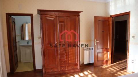 Quarto  Arrendamento em Fornos de Maceira Dão,Mangualde