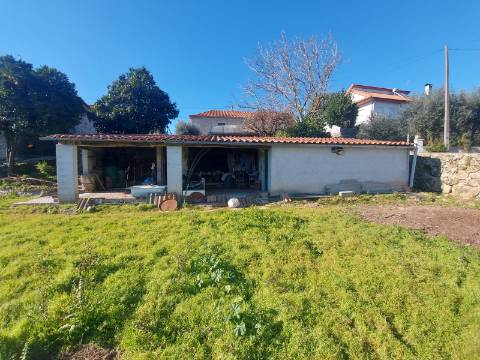 Moradia T3 Venda em Rio de Moinhos,Sátão