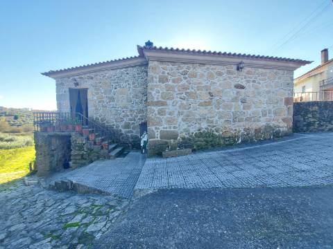 Moradia T3 Venda em Rio de Moinhos,Sátão