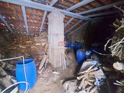 Arrecadação  Venda em Santiago de Cassurrães e Póvoa de Cervães,Mangualde