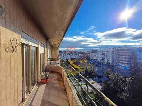 Apartamento T4 Venda em Mangualde, Mesquitela e Cunha Alta,Mangualde