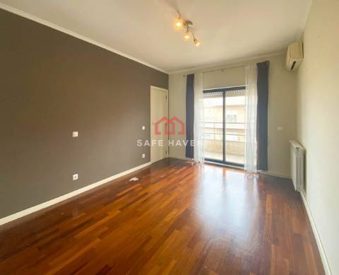 Apartamento T4 Venda em Mangualde, Mesquitela e Cunha Alta,Mangualde