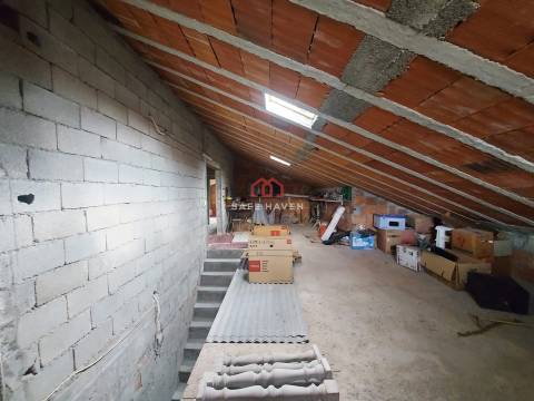 Moradia T4 Venda em Vila Nova de Tazem,Gouveia