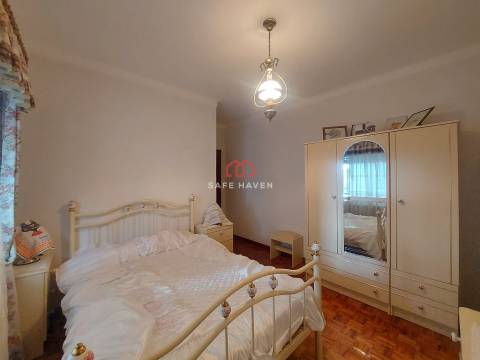 Moradia T4 Venda em Vila Nova de Tazem,Gouveia