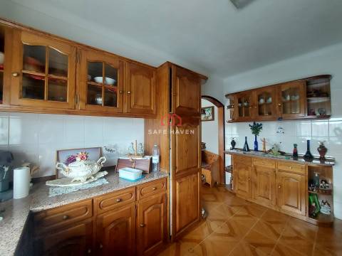 Moradia T4 Venda em Vila Nova de Tazem,Gouveia