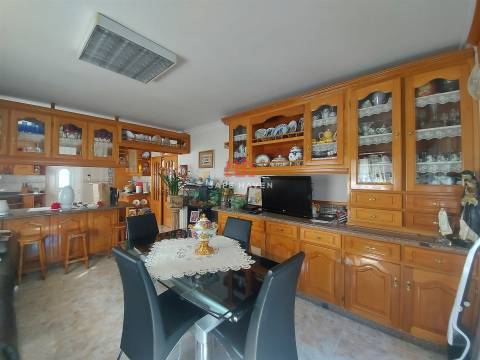 Moradia Isolada T4 - Viseu, Mangualde, Fornos de Maceira Dão