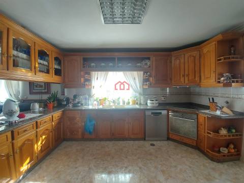 Moradia Isolada T4 - Viseu, Mangualde, Fornos de Maceira Dão