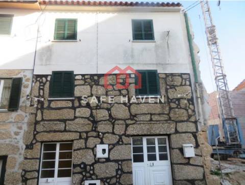 Moradia T1 Venda em Candosa,Tábua