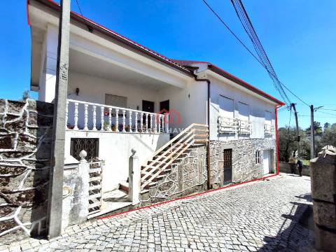 Moradia T2 Venda em Abrunhosa-a-Velha,Mangualde