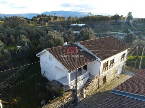 Moradia T2 Venda em Abrunhosa-a-Velha,Mangualde