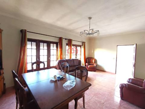 Moradia T2 Venda em Abrunhosa-a-Velha,Mangualde