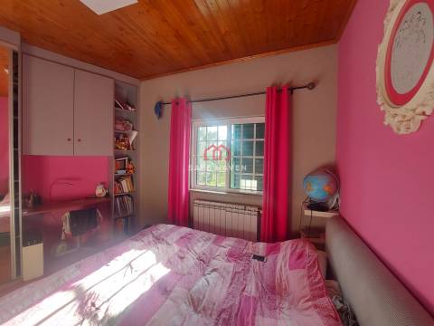 Moradia T5 Venda em Ribafeita,Viseu