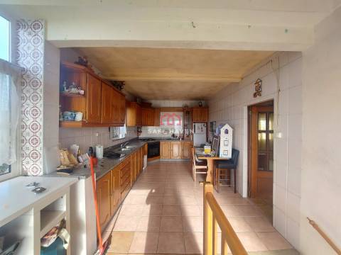 Moradia T5 Venda em Ribafeita,Viseu