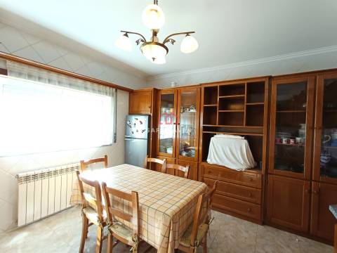 Apartamento T3 Venda em Ínsua,Penalva do Castelo