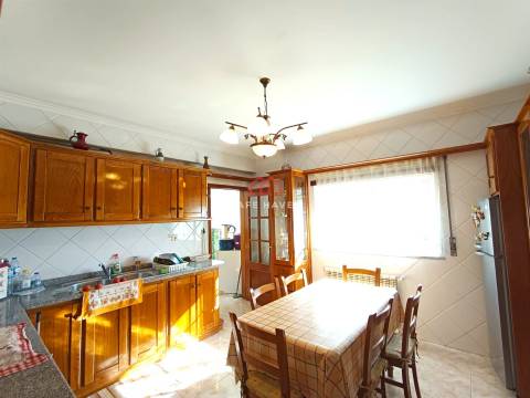 Apartamento T3 Venda em Ínsua,Penalva do Castelo