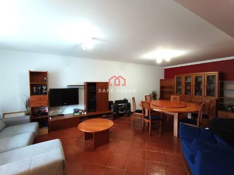 Moradia em Banda T5 Venda em Rio de Loba,Viseu