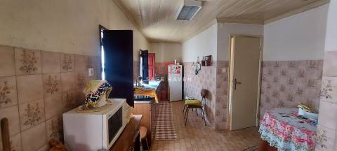 Moradia Rústica T4 Venda em Cativelos,Gouveia