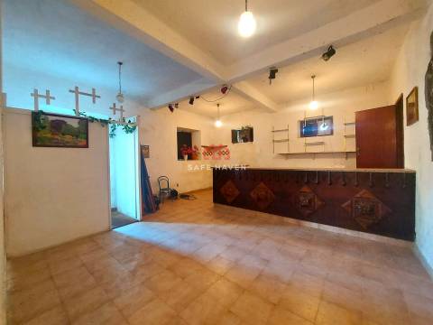 Moradia Isolada T5 Venda em Vila Nova de Tazem,Gouveia