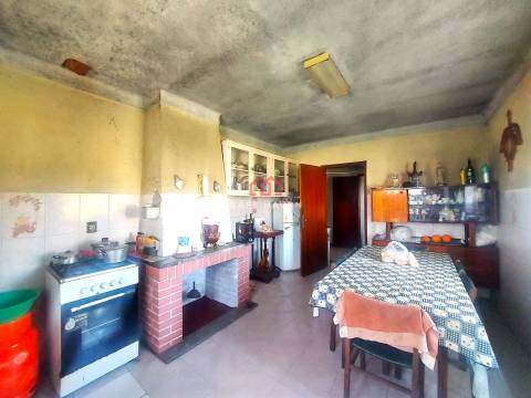 Moradia Isolada T5 Venda em Vila Nova de Tazem,Gouveia