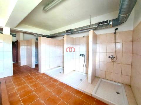 Moradia Isolada T5 Venda em Vila Nova de Tazem,Gouveia