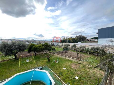 Prédio T7 Venda em Mangualde, Mesquitela e Cunha Alta,Mangualde