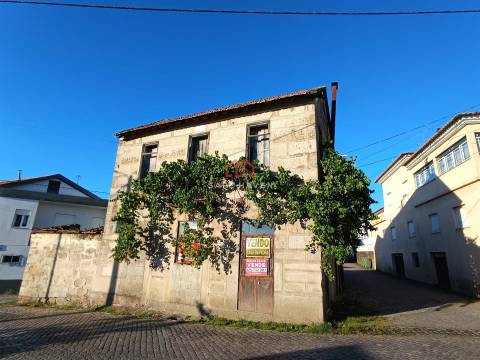 Moradia para Restaurar T3 Venda em Cunha Baixa,Mangualde