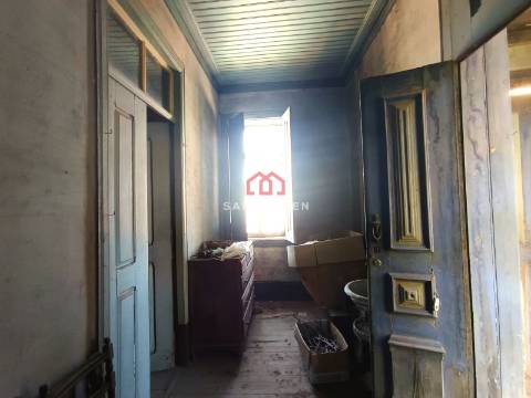 Moradia para Restaurar T3 Venda em Cunha Baixa,Mangualde