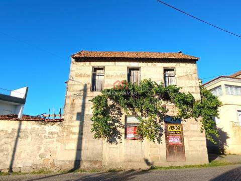 Moradia para Restaurar T3 Venda em Cunha Baixa,Mangualde
