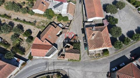 Moradia para Restaurar T3 Venda em Cunha Baixa,Mangualde