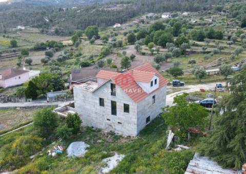 Moradia Rústica T3 Venda em Castelo de Penalva,Penalva do Castelo