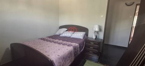 Moradia isolada de tipologia T3 à venda em Canas de Senhorim - Nelas