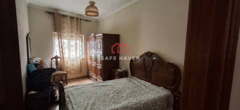 Moradia T4 Venda em Vila Nova de Tazem,Gouveia