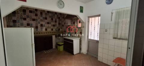 Moradia T4 Venda em Vila Nova de Tazem,Gouveia