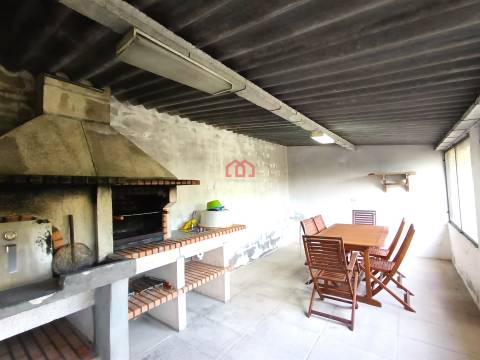 Moradia T2 Venda em Santiago de Cassurrães e Póvoa de Cervães,Mangualde