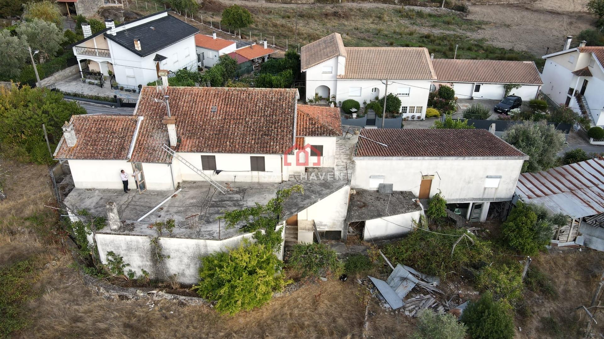 Moradia T4 Venda em Tourais e Lajes,Seia