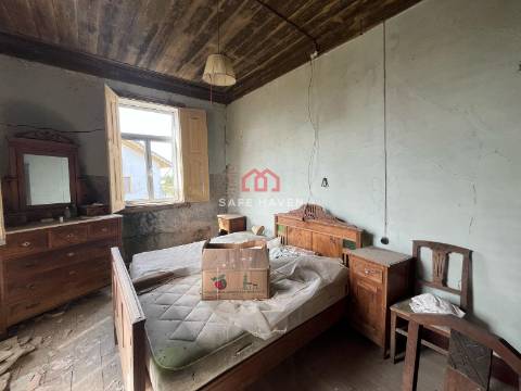 Moradia Isolada T4 Venda em Espinho,Mangualde