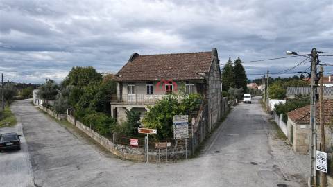 Moradia Isolada T4 Venda em Espinho,Mangualde