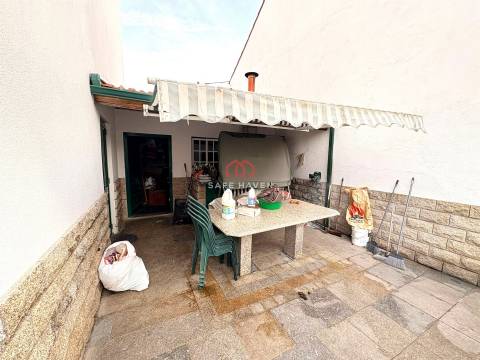 Moradia T4 Venda em Quintela de Azurara,Mangualde