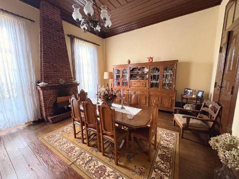 Moradia Isolada T8 Venda em Santa Comba,Seia