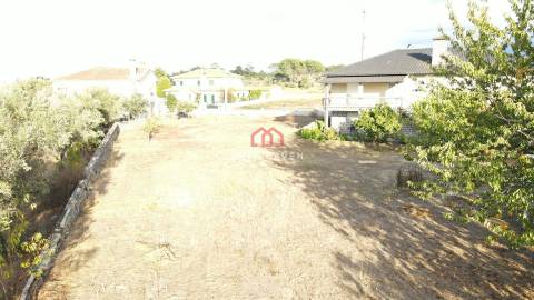 Moradia Isolada T4 Venda em Vila Nova de Tazem,Gouveia