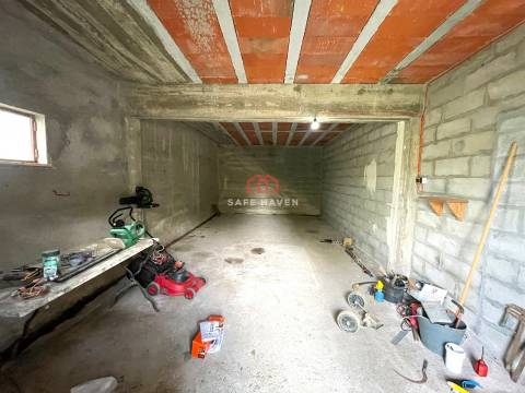 Moradia Isolada T5 Venda em Santiago de Cassurrães e Póvoa de Cervães,Mangualde