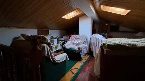 Moradia em Banda T3 Venda em Seia, São Romão e Lapa dos Dinheiros,Seia