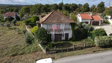 Moradia Isolada T3 Venda em Santa Comba,Seia