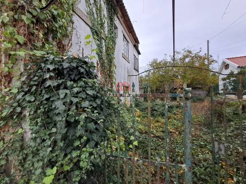 Moradia Isolada T3 Venda em Santa Comba,Seia