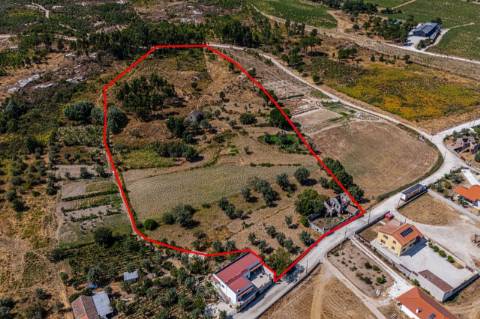 Moradia Isolada T4 Venda em Moimenta de Maceira Dão e Lobelhe do Mato,Mangualde