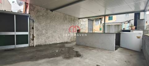 Moradia T2 Venda em Santiago de Cassurrães e Póvoa de Cervães,Mangualde