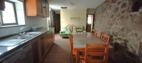 Moradia T2 Venda em Santiago de Cassurrães e Póvoa de Cervães,Mangualde