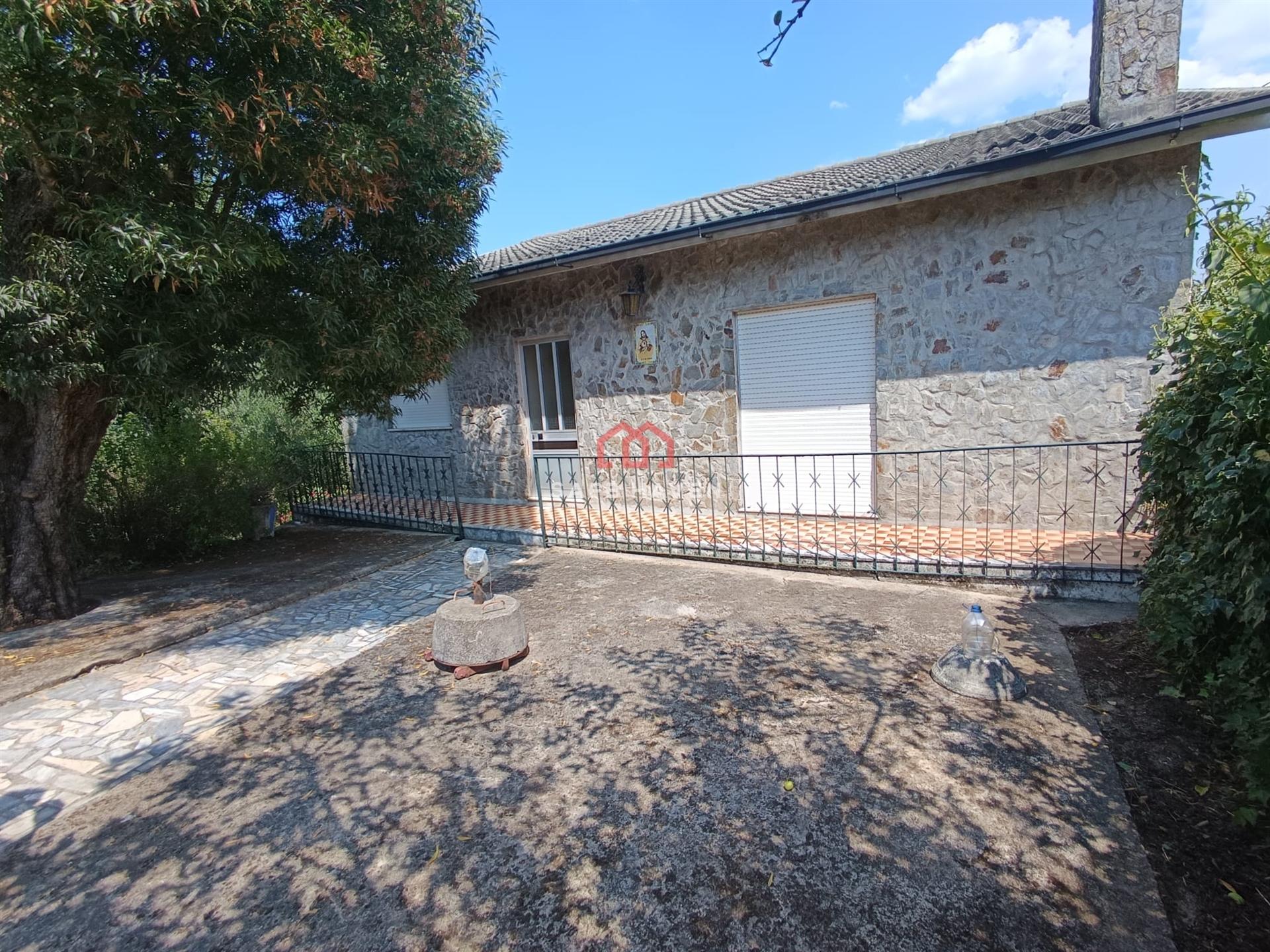 Moradia Isolada T3 Venda em Real,Penalva do Castelo